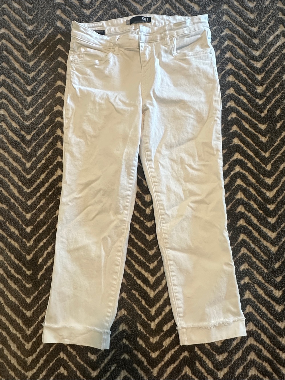 Kut from the Kloth White Straight Leg Jeans